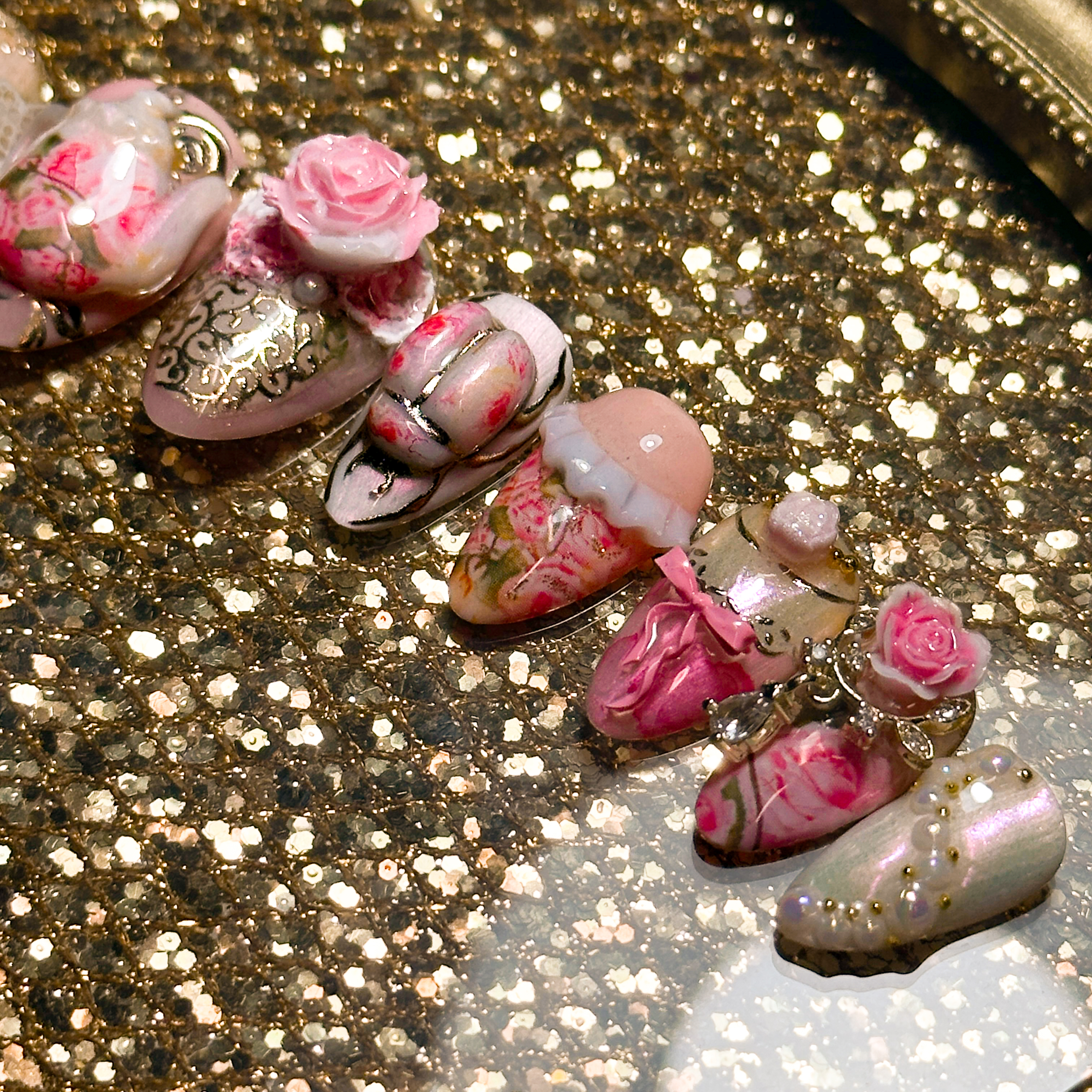 Star Twix Nails Classic Lolita Rococo inspired nail set featuring tea pots, pink roses, and gold accents Star Twix Nails Classic Lolita Rococo inspired nail set featuring tea pots, pink roses, and gold accents